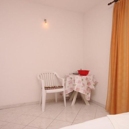 Apartments By The Sea Podaca, Makarska - 6745 Buitenkant foto