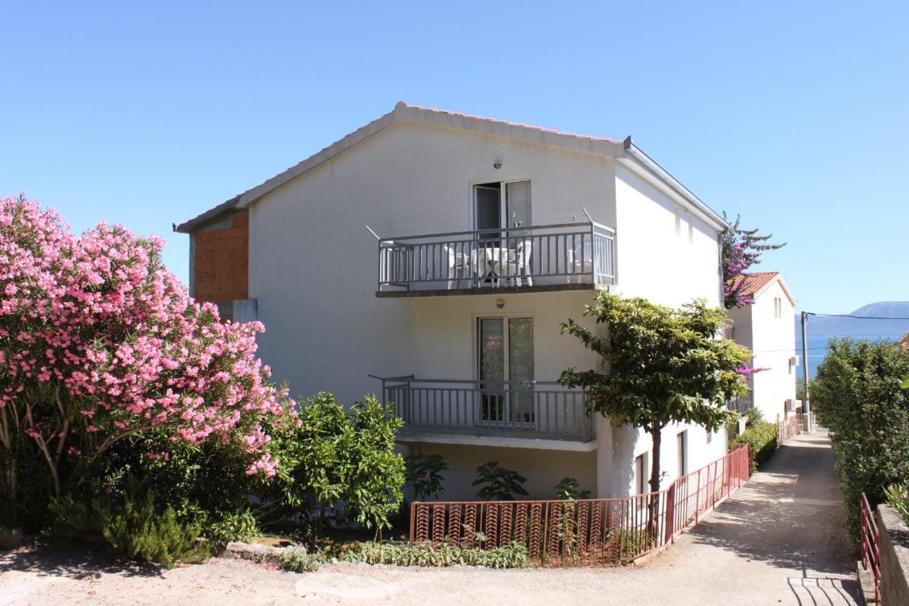 Apartments By The Sea Podaca, Makarska - 6745 Buitenkant foto
